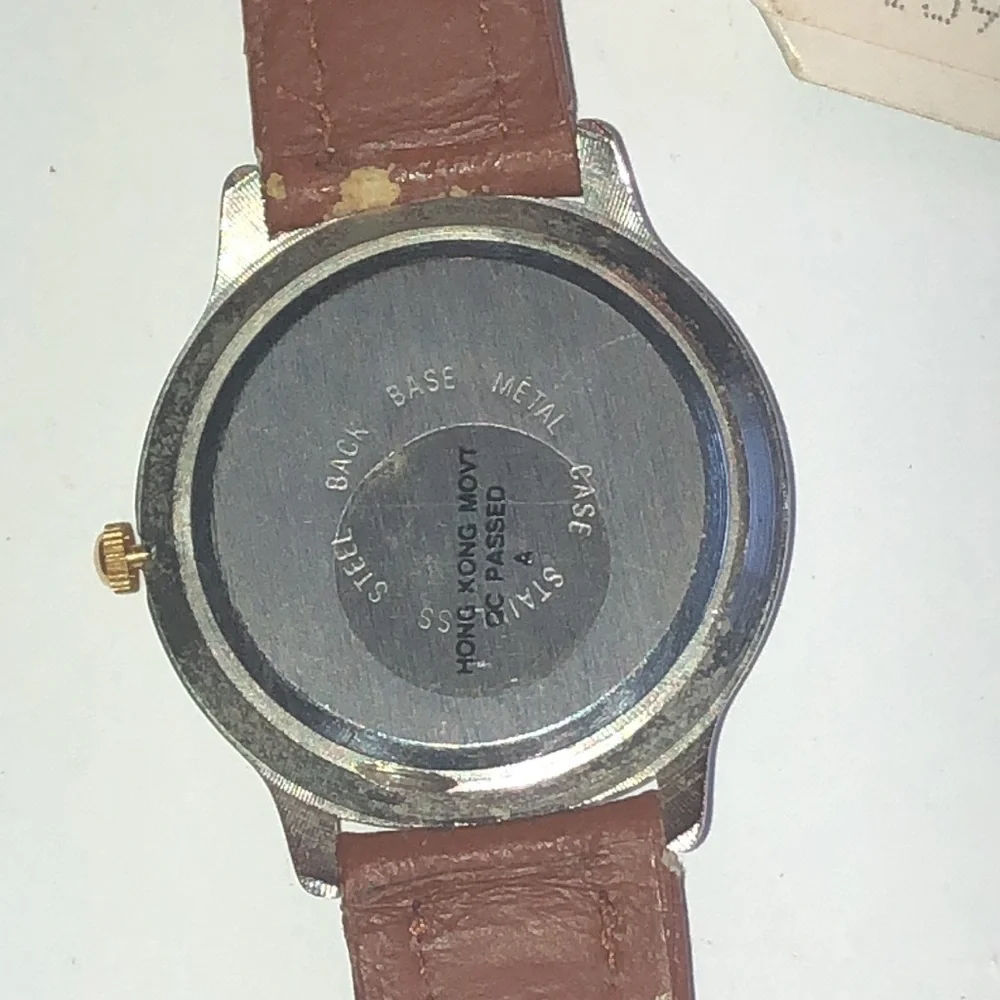 Penatech Classic Brown Leather Band Watch Wristwatch NEW BATTERY